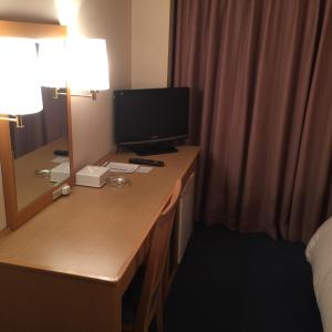 Un televizor și/sau centru de divertisment la Hotel Crown Hills Kofu