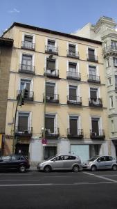 The building in which a vendégházakat is located