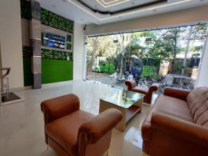 Gallery image of Hotel KALRA 300 Mtr from golden temple in Amritsar