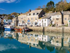 a town with boats in the water and houses at 3 Bed in Newquay oc-53688 in Newquay