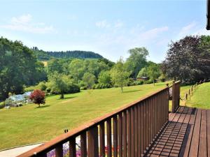 a balcony with a view of a park at 1 Bed in Liskeard oc-nutha in Warleggan