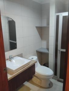 Gallery image of departamento de tres camas in Guayaquil