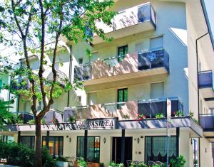 Budova, kde se hotel nachází