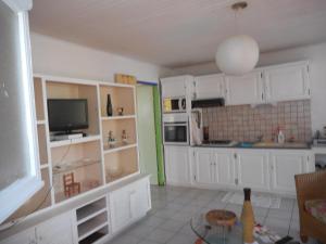 Gallery image of Appartement Vue Jardin Fleuri in Le Lamentin