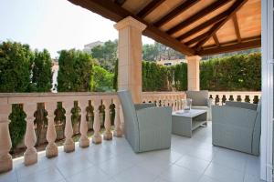 Ein Balkon oder eine Terrasse in der Unterkunft Villa Gotmar