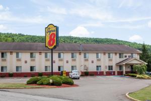 Gallery image of Super 8 by Wyndham Sidney NY in Sidney