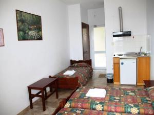 Gallery image of Oasis Studios in Rodakino