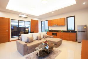 Gallery image of Katerina Pool Villa Resort Phuket in Chalong