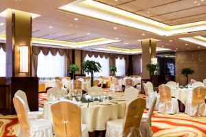 Restaurace v ubytování Novotel Daqing Haofang