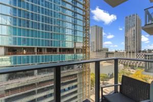 a balcony with a view of a building at Luxury Studio Steps from Bayfrontpark in Miami