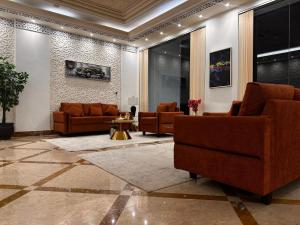 O zonă de relaxare la 4 Guys Hotel