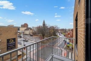 a view of a city from a balcony at Appart'hôtel Vivéo - Par Aneyro in Quebec City