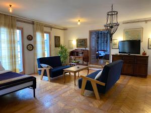 Телевизия и/или развлекателен център в Apartmani SuperStar