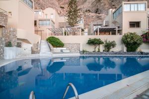 The swimming pool at or close to Antinea Suites Hotel & Spa