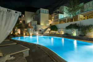 The swimming pool at or close to Antinea Suites Hotel & Spa