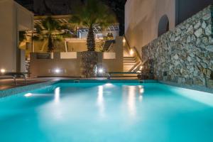 The swimming pool at or close to Antinea Suites Hotel & Spa
