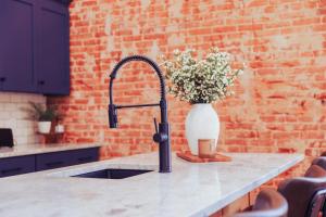 Dapur atau dapur kecil di American Hall - Clay Suite +25 gambar