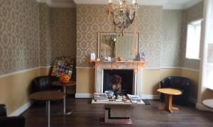 Imagen de la galería de Hazelbrook House B&B, en Dublín