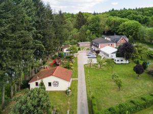 an aerial view of a small village with a road at Ferienhaus in Parchim mit Terrasse in Parchim