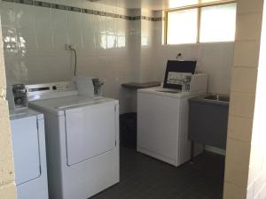 Fotografie z fotogalerie ubytování Riviera Caravan Park v destinaci Sussex inlet + 54 fotografií