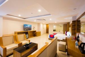 Gallery image of Sun City Hotel in Nha Trang