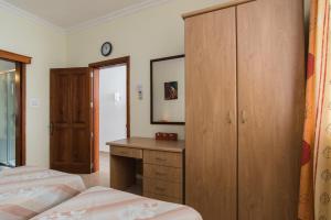 Ein Bett oder Betten in einem Zimmer der Unterkunft SeaFront Apartment Marsascala