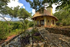 Gallery image of Musangano Lodge in Odzi