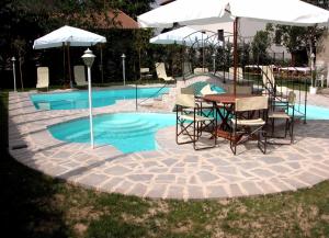The swimming pool at or close to Monastery Birbino Még 37 kép