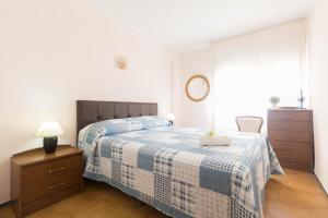 Cama o camas de una habitación en Dms II IBERPLAYA