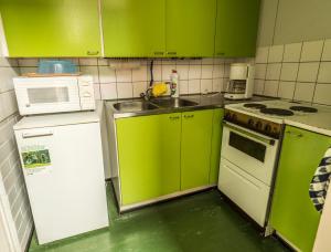 Köök või kööginurk majutusasutuses Minimotel