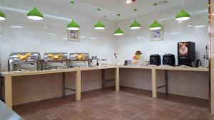 Φωτογραφία από το άλμπουμ του GreenTree Hospitality Group Ltd Vatica Jiuquan West Han Shengsheng Shengshi Hotel σε Jiuquan