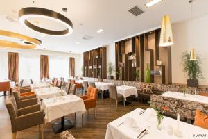 Restaurace v ubytování Hotel Sole-Felsen-Bad