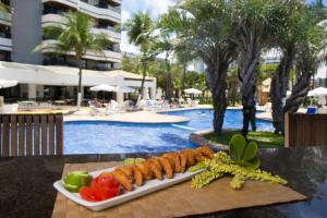 Kolam renang di atau di dekat Maceió Atlantic Suites