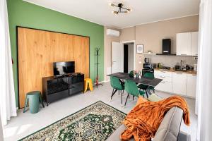 A kitchen or kitchenette at Loft Monte Cinto 2