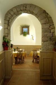 Agritur La Pieve餐厅或其他用餐的地方