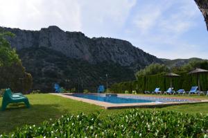 A general mountain view or a mountain view taken from the country house