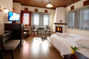 Postel nebo postele na pokoji v ubytování Hotel Mirovoli