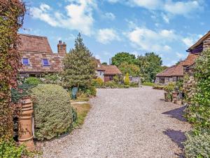 an estate with a driveway in front of houses at 1 Bed in Wedmore oc-51341 in Chapel Allerton