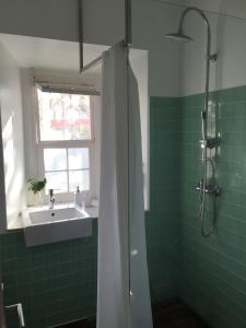 Um banheiro em Casa Do Populo