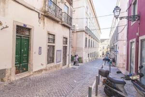 Imagem da galeria de LovelyStay - Cosy Bairro Alto Duplex em Lisboa