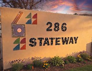 a sign for a star way with the number forty eight at Romaic Guesthouse Welkom in Welkom +43 photos