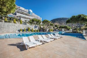 Bazén v ubytování Aria Claros Beach & Spa Resort – All Inclusive 24H nebo v jeho okolí