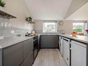 a kitchen with a sink and a counter top at 2 Bed in Ringwood oc-94272 in Saint Leonards