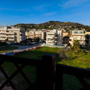 a view of a city with buildings and a street at B&B Villa Lilla spiaggia inclusa e bici gratuite a San Benedetto del Tronto Camere con terrazzo e Colazione inclusa in San Benedetto del Tronto