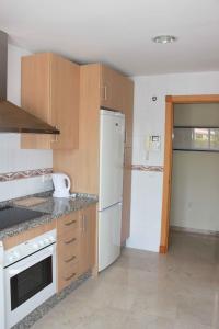 Kuchyň nebo kuchyňský kout v ubytování Benalmádena Del Mar Apartments