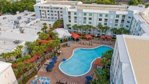 an overhead view of the pool at the resort at Holiday Inn Resort Orlando - Lake Buena Vista by IHG in Orlando