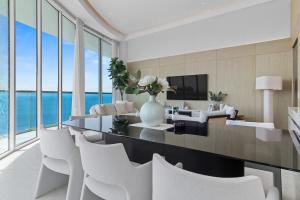 Gallery image of Luxury Beachfront 3BR Condo in Bucerías