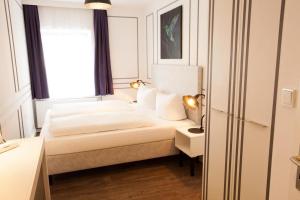 Gallery image of Hotel Hamburg Central 056 in Hamburg