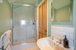 a bathroom with a sink and a shower at 1 Bed in Crayke oc-g33754 in Crayke +29 photos