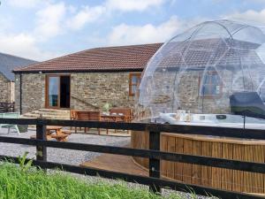 a house with a tub in a glass dome at 3 Bed in Bishop Auckland oc-94320 in Wolsingham